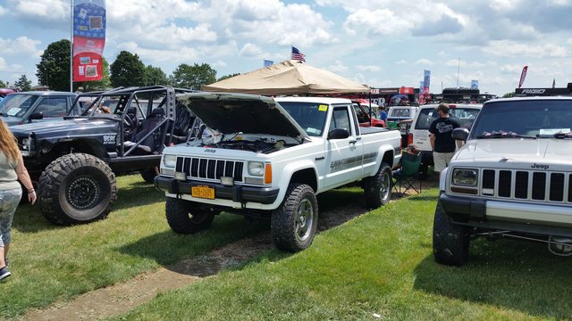 AllBreedsJeepShow2017-3.jpg.e90a88d391d5fb80063ae24e816671c9.jpg