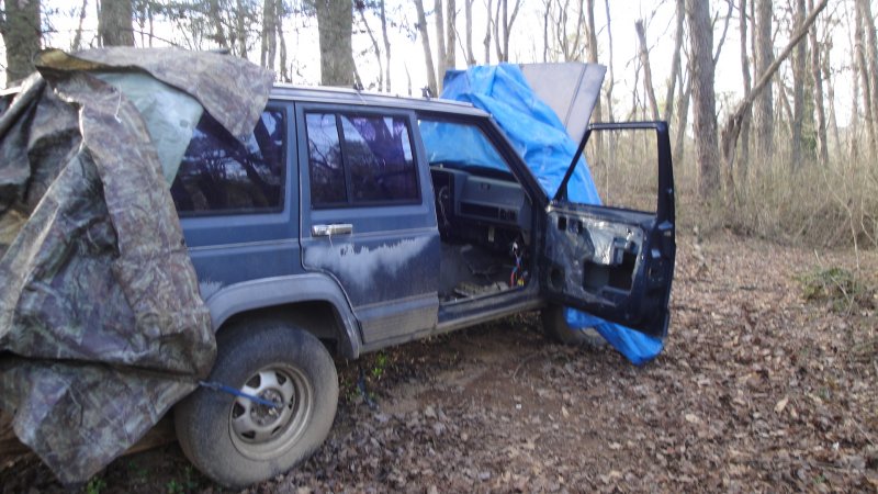 Parting out 1988 Jeep Cherokee Heading to Scrapyard NC - For Sale
