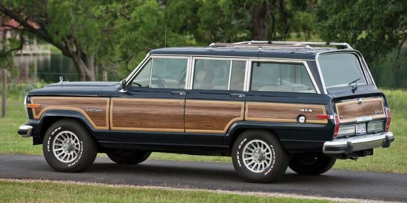 Jeep-Grand-Wagoneer-2.jpg.62e42de3f8785bdcfa37df09e88a6e5c.jpg