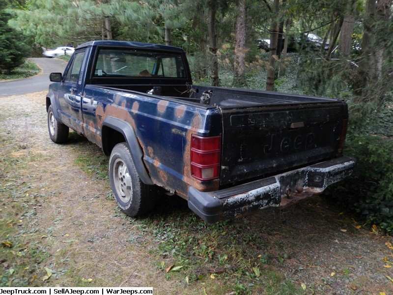 1986_jeep_comanche_factory_turbo_diesel_5speed_4x4_2.jpg.a0f0f505574644b7163b3d3eb0399d5b.jpg
