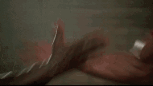predator-arnold.gif.e98ab85e9c200222d39dc2235b384467.gif