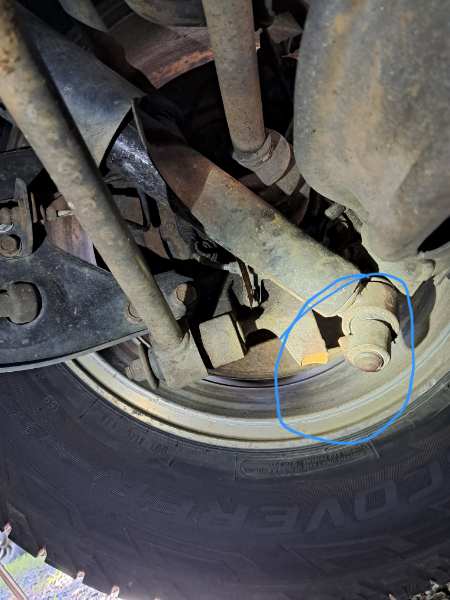 1486110422_HondaPilotknckle.jpg.8bb3e07869b4be883febf263f2e19a0e.jpg