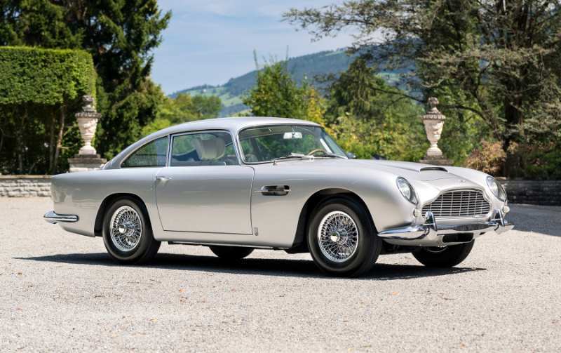 1965_Aston_Martin_DB5_Vantage_59_lql3zx.jpeg.6a2ee237afb653d7b5509f821f396470.jpeg